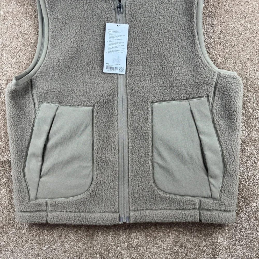 Lululemon High Pile Fleece Vest XXL Fawn Beige LM3FAQS Relaxed Fit New